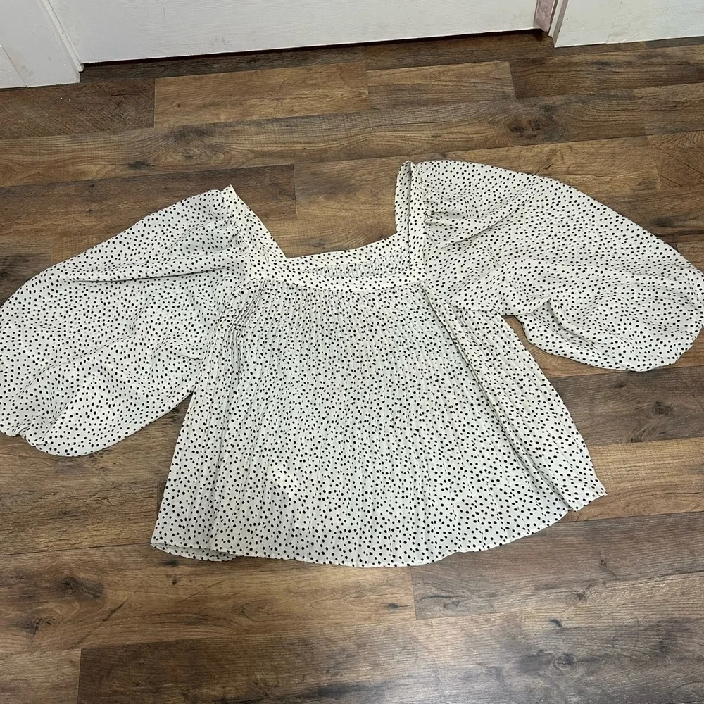 Zara White and Black Polka Dot Blouse